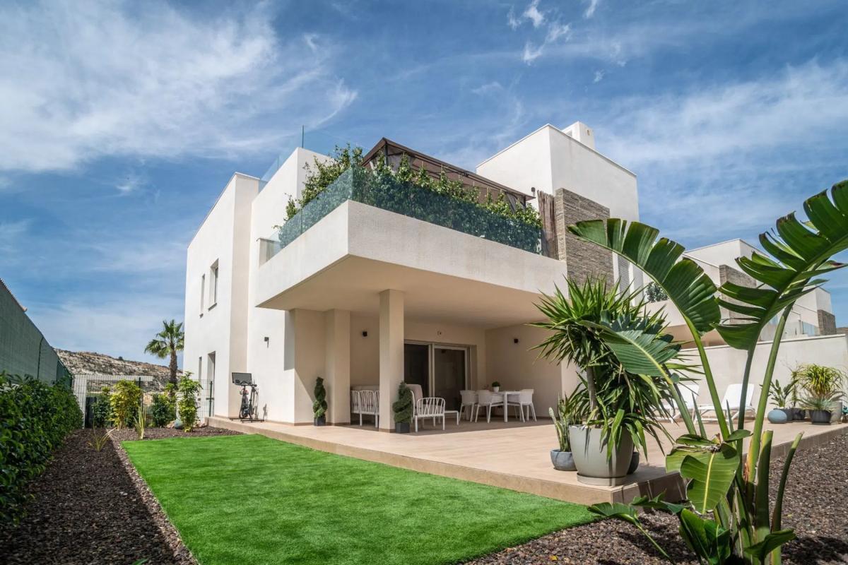 Sale of apartment in Algorfa, Algorfa
photo 1