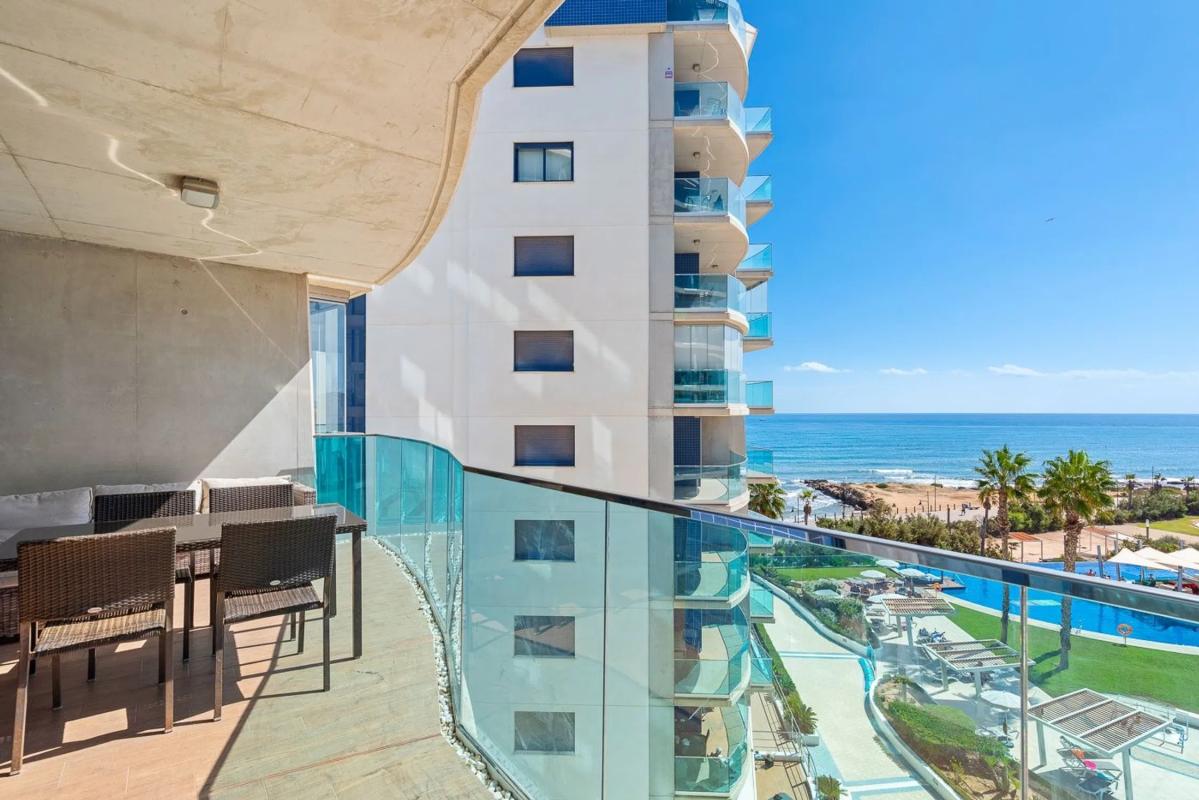 Venta de piso en punta prima, Torrevieja
photo 3