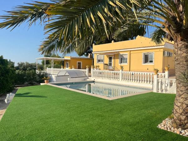Chalet independiente en venta en Moralet, Moralet
photo 1