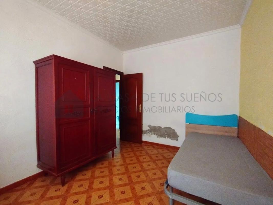 Venta de piso en Sax, Sax
photo 1
