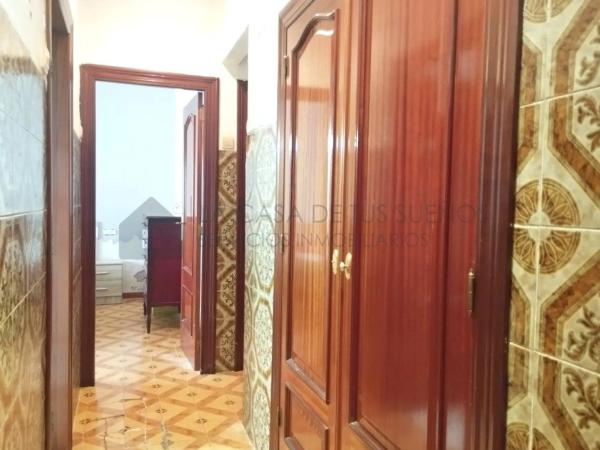 Sale of flat in Sax, Sax
 photo 2