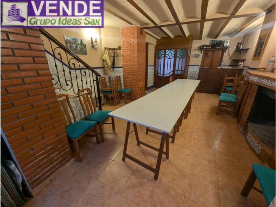 Sale of townhouse in Sax , Sax photo 1