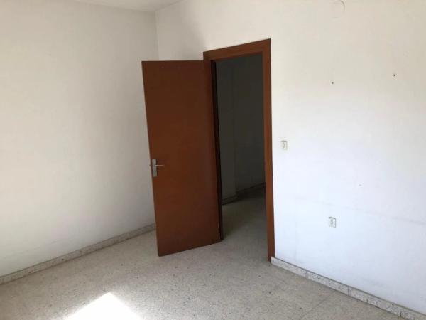 Sale of flat in Calle de la Trinidad, Villena
thumbnail 2