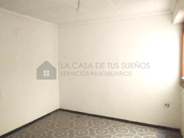 Sale of flat in Sax, Sax
 photo 4