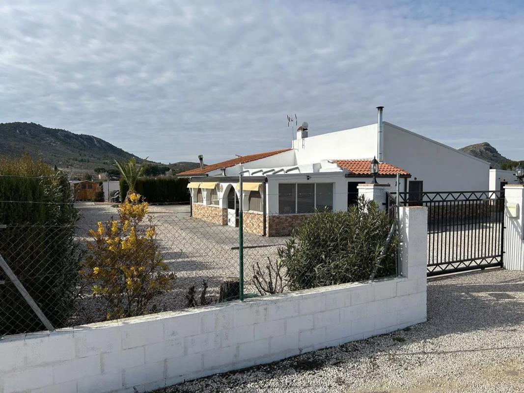Venta de chalet independiente en Las Virtudes, Villena
 photo 3