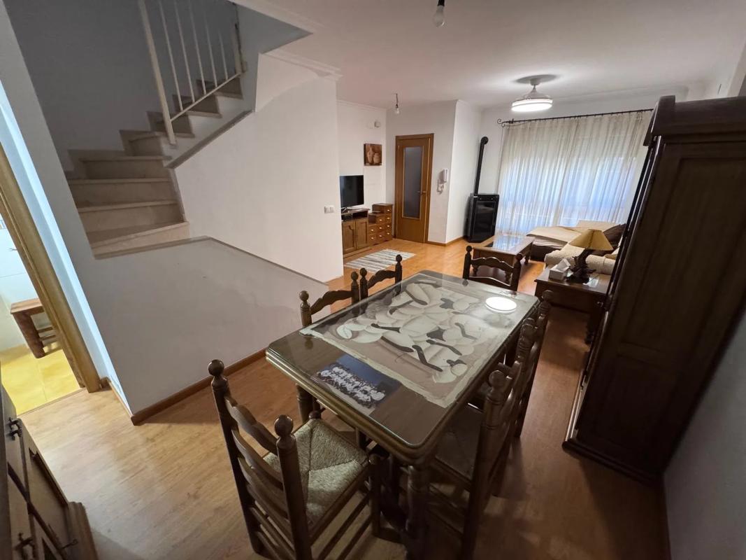 Venta de chalet adosado en  CL CARDENAL CISNEROS , Villena photo 3