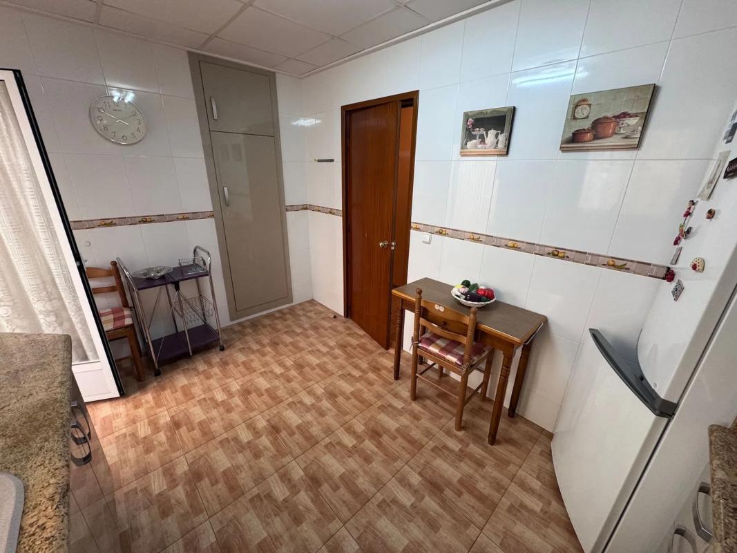 Venta de piso en AV CONSTITUCION DE, Villena
photo 5