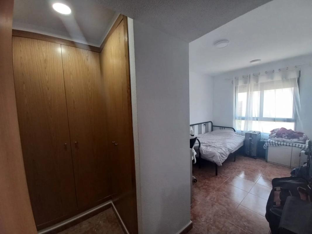 Продажа квартиры на Calle Juan Carlos I, 94, Албате́ра
 photo 3