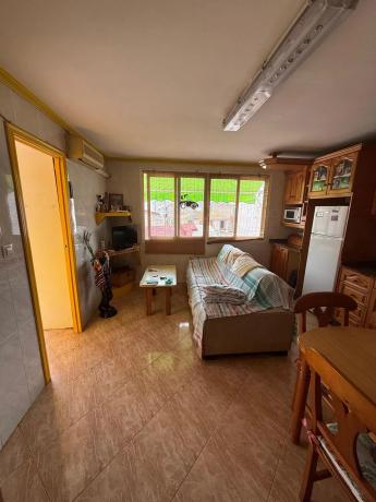 Продажа квартиры на Avenida País Valenciano, 126, Албате́ра
thumbnail 1