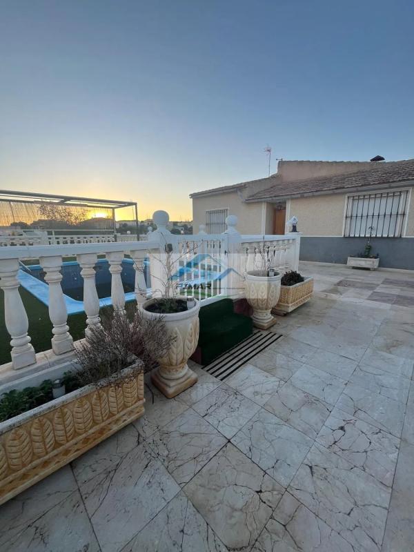 Sale of independent chalet in Albatera, Albatera
photo 1