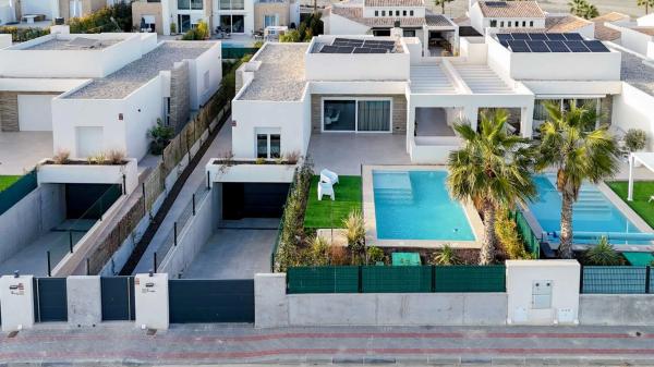 Casa independiente photo 1