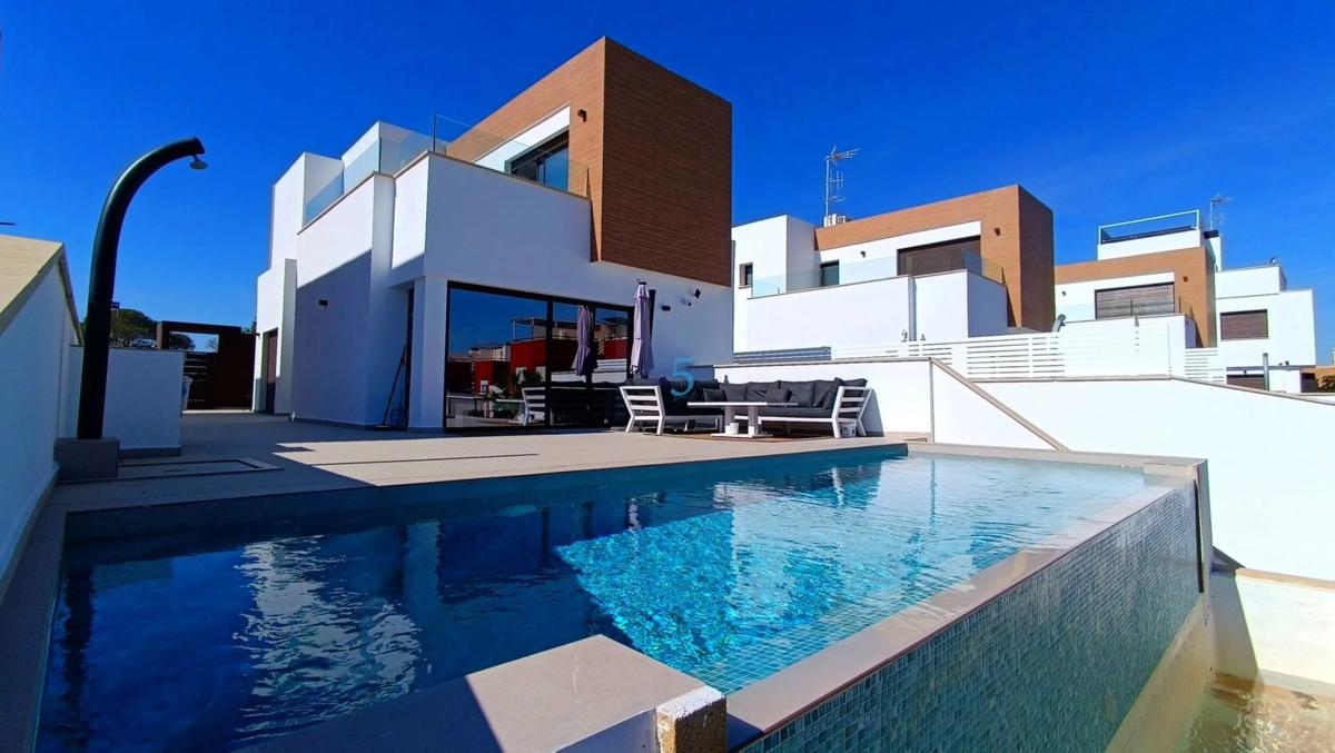 Продажа отдельного шале в Algorfa, Алгорфа photo 1