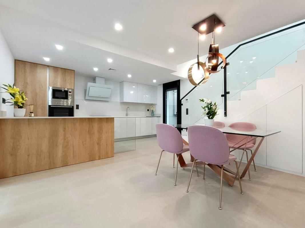 Sale of independent chalet in Calle Cristóbal Colón, Benijofar
 photo 2