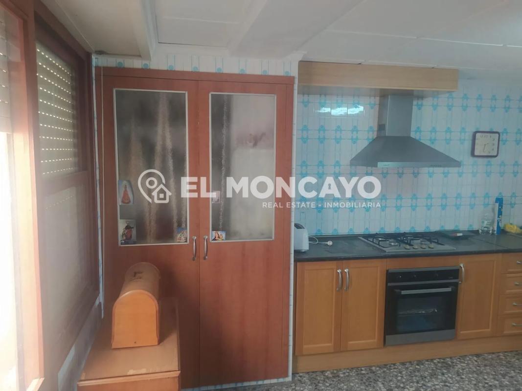 Продажа отдельного шале в Calle Aureliano Díaz, Бигастро photo 5
