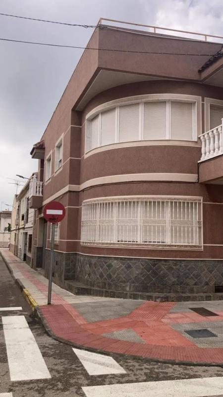 Sprzedaż niezależnego domku jednorodzinnego w Calle València, Catral photo 1