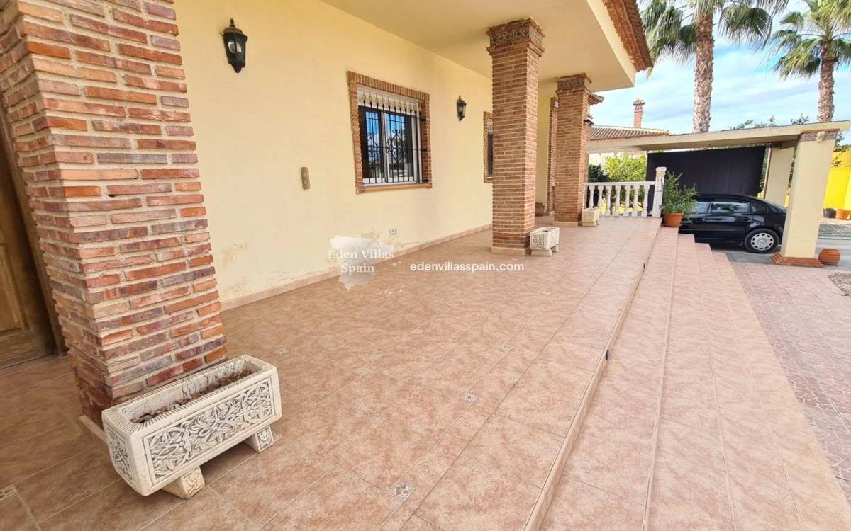 Sale of independent chalet in Catral, Catral
photo 4