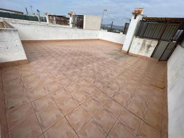 Chalet adosado photo 2