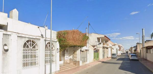 Sale of flat in Calle José Cartagena, Daya Nueva
photo 1