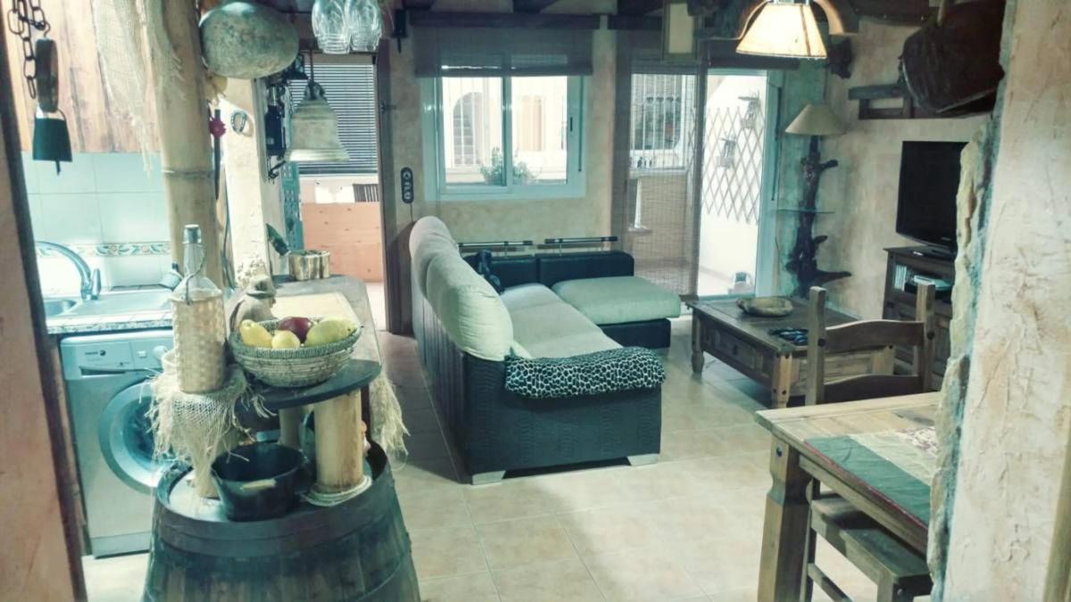Venta de piso en Calle Maestro Serrano, Dolores
photo 2