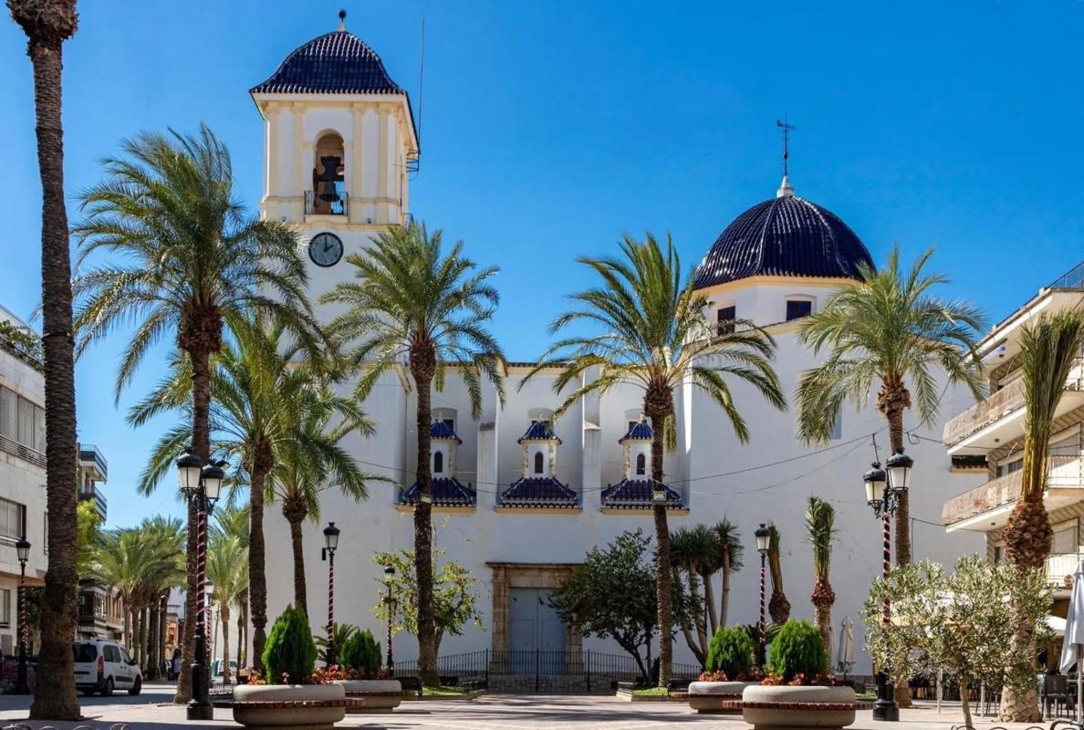 Sale of independent chalet in Calle la Iglesia, Dolores
 photo 2