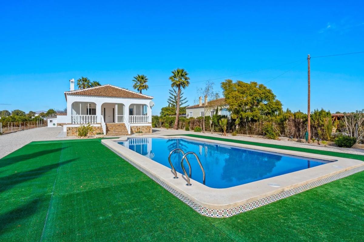 Sale of rural property in  Lugar Escorredor, 16 , Dolores photo 2