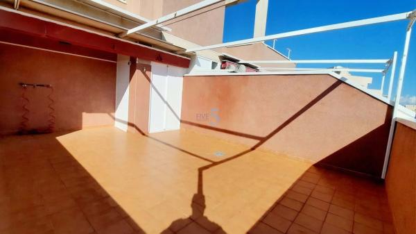 Venta de piso en Puerto Deportivo, Guardamar del Segura
thumbnail 2
