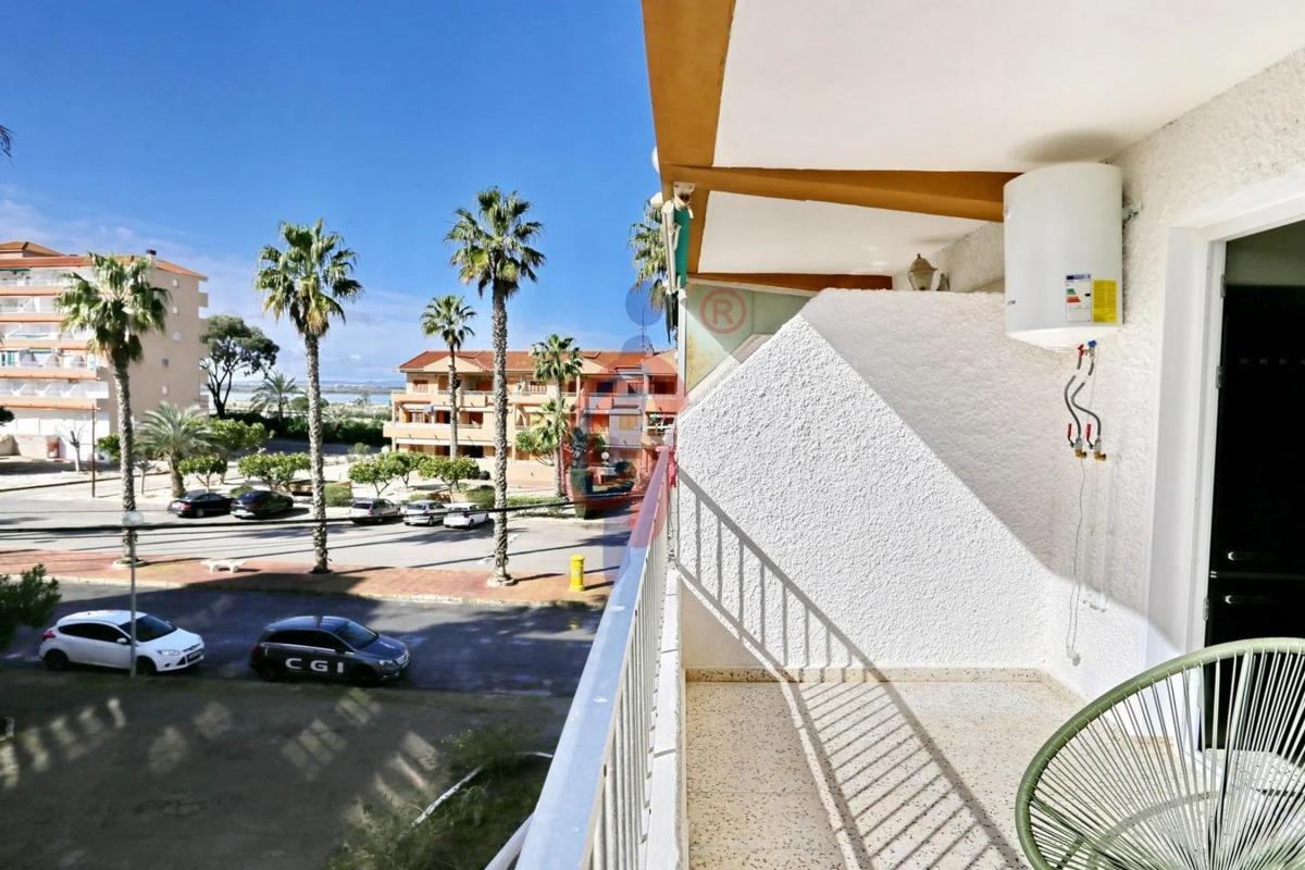 Sale of apartment in Partida Lomas del Polo, 8, Guardamar del Segura
photo 1