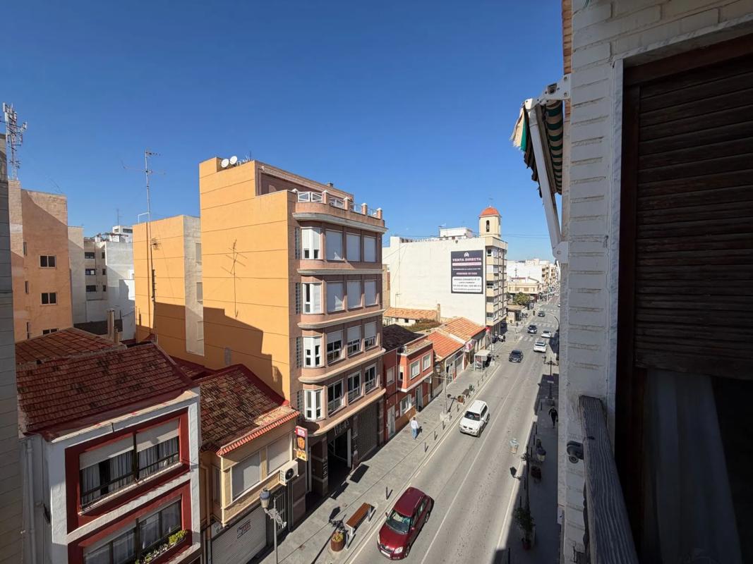 Venta de piso en Avenida del País Valencià, 17, Guardamar del Segura
 photo 2