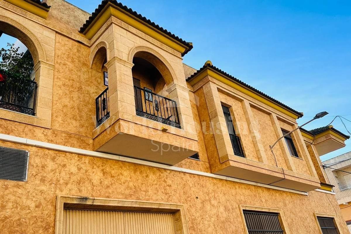 Venta de chalet independiente en Calle Rojales, Guardamar del Segura
photo 2