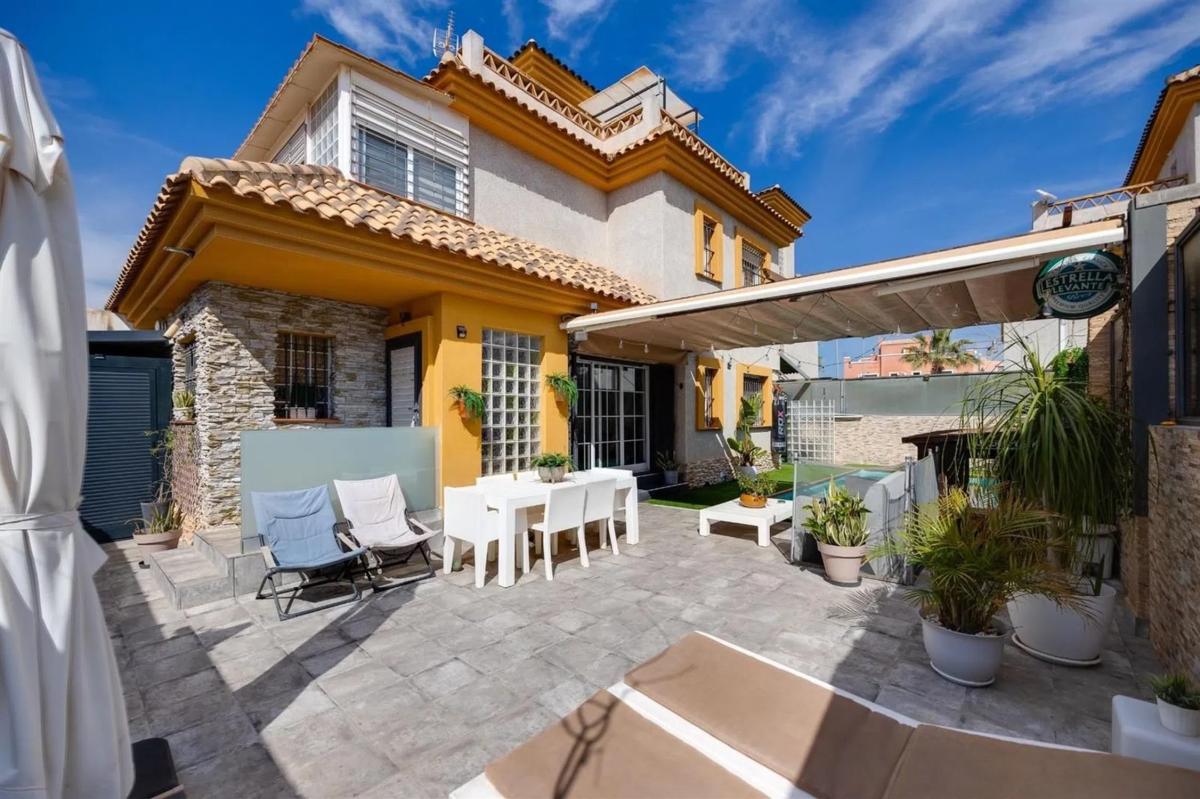 Venta de chalet independiente en Los Montesinos, Los Montesinos
photo 4
