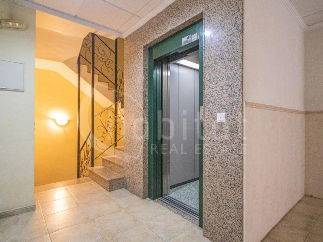 Sale of apartment in Calle Santa Eulalia, 9 B, Los Montesinos
 photo 5
