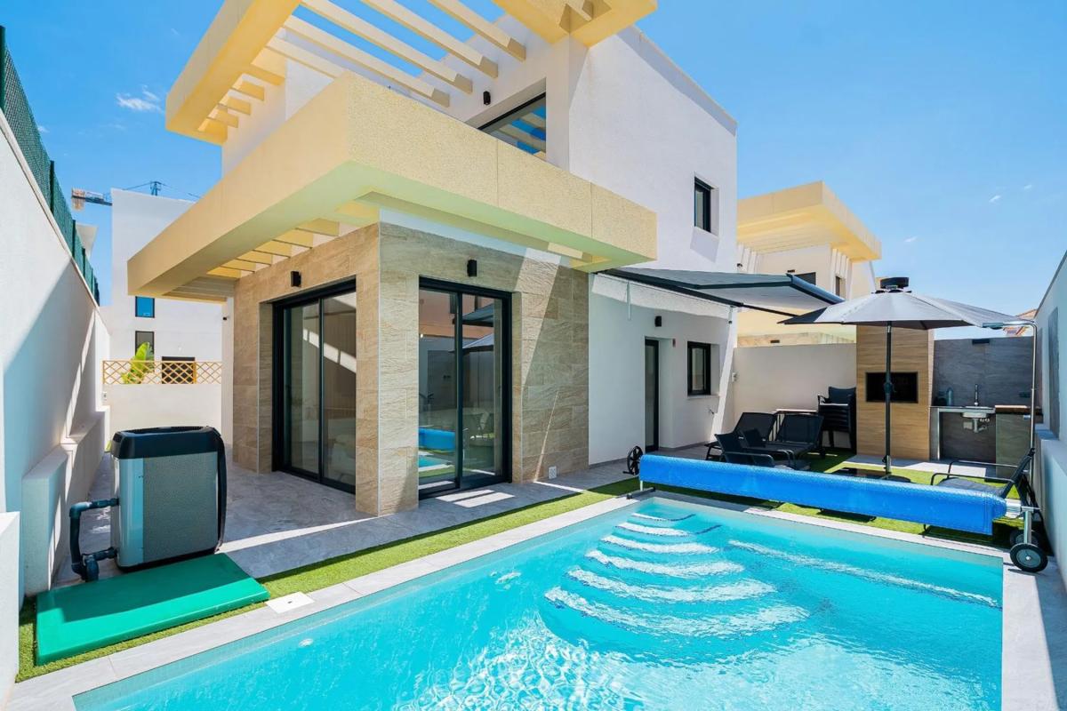 Venta de chalet independiente en Calle la Herrada s/n, Los Montesinos
photo 3