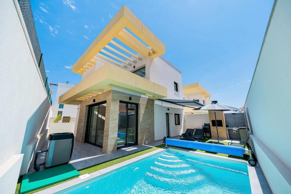 Venta de chalet independiente en Calle la Herrada s/n, Los Montesinos
photo 4