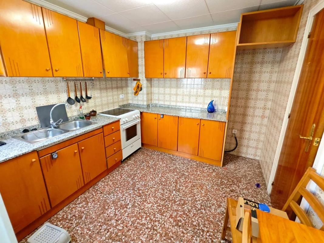 Sprzedaż mieszkania w Calle Nuestra S Carmen, 2 -10, Los Montesinos
photo 2