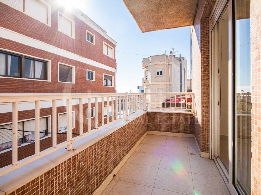 Sale of apartment in Avenida del Mar, 43, Los Montesinos
 photo 5
