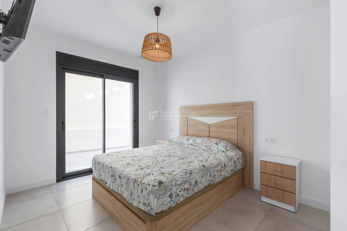 Venta de chalet independiente en Calle la Herrada, 42, Los Montesinos
photo 3