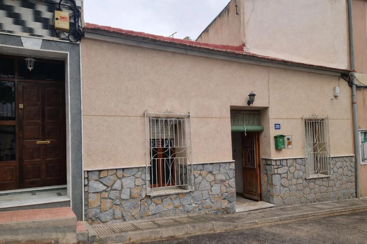 Propiedades en venta y alquiler en España photo 1
