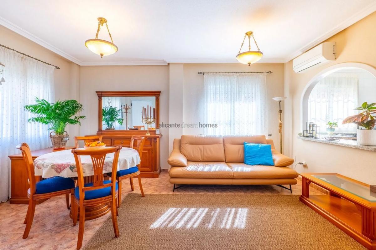 Venta de piso en Desamparados-Hurchillo-Torremendo, Orihuela
 photo 5
