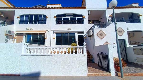 Venta de piso en Desamparados-Hurchillo-Torremendo, Orihuela
 photo 2