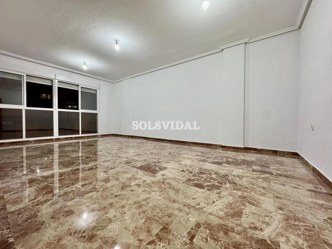 Продажа квартиры на Calle Monseñor Espinosa, Ориуэла
photo 2
