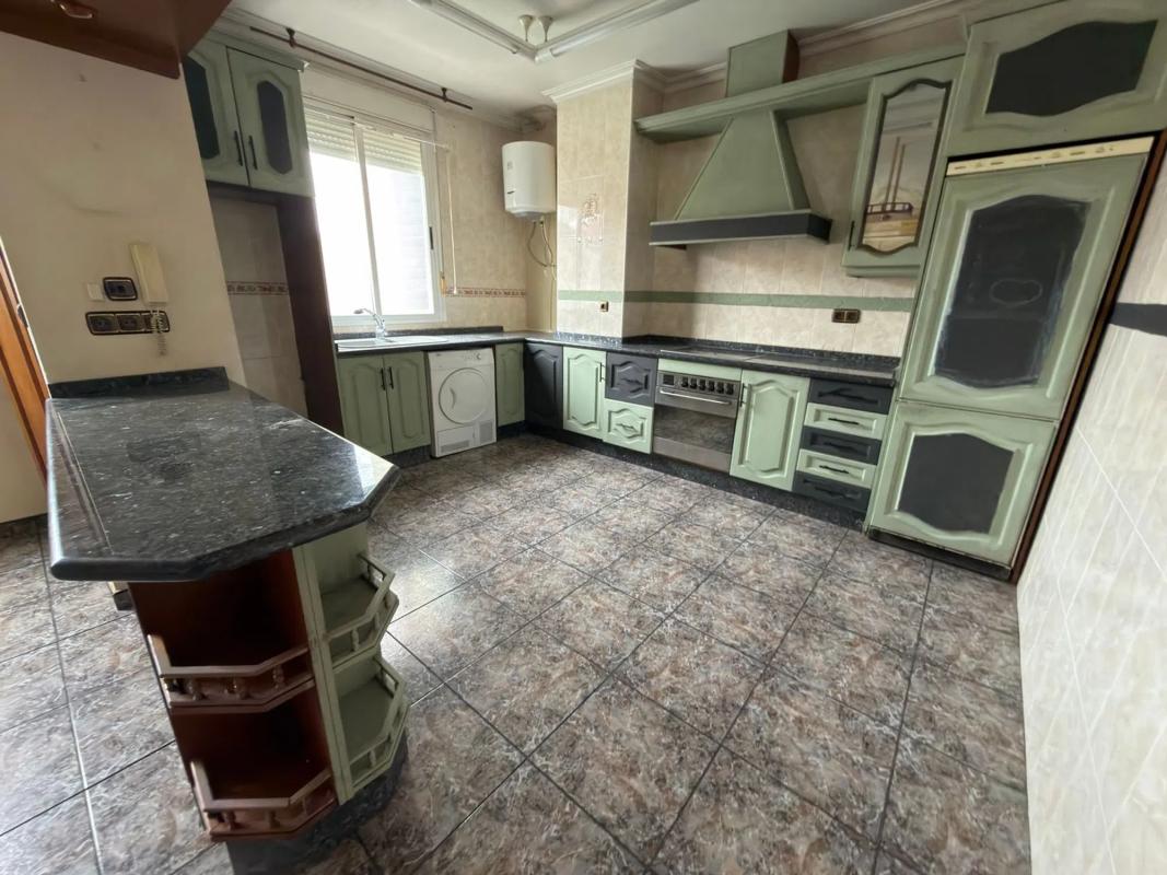 Продажа квартиры на Calle Pintor Agrasot, 22, Ориуэла
 photo 3