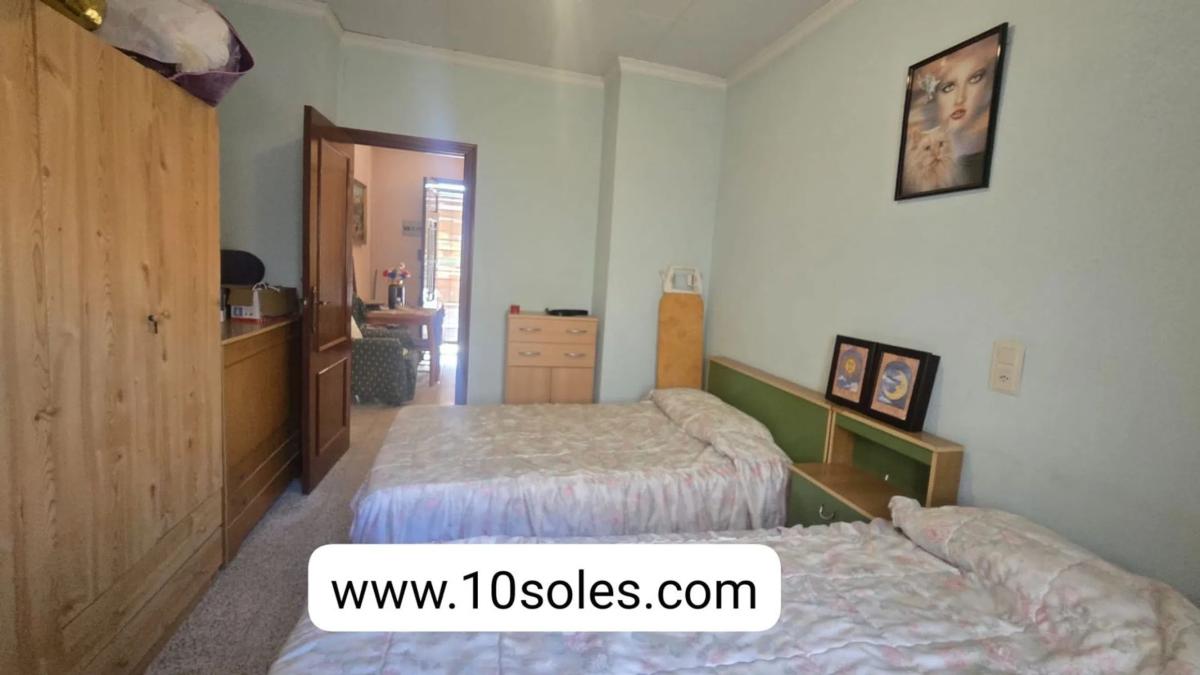 Venta de chalet adosado en Orihuela Ciudad , Orihuela photo 1