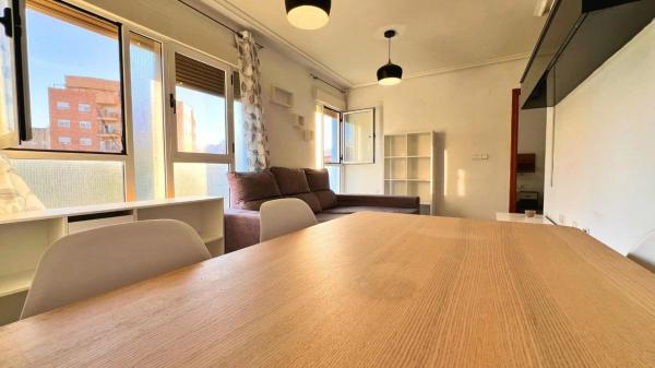 Venta de piso en Calle Overia, Orihuela
 photo 1