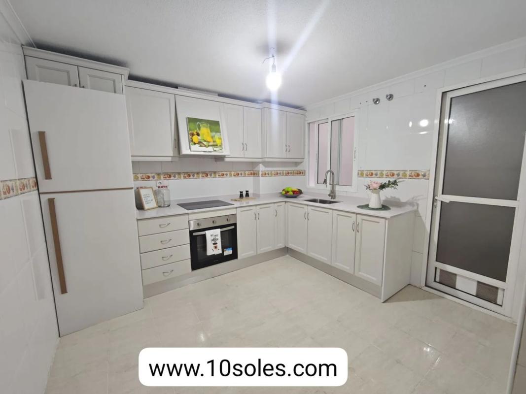 Продажа квартиры на Orihuela Ciudad, Ориуэла
 photo 2