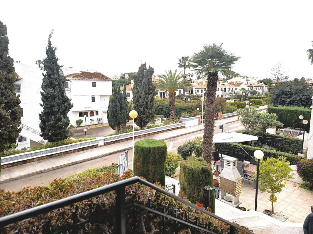 Venta de chalet adosado en  Calle Cala Cpitán C Rg , Orihuela photo 2