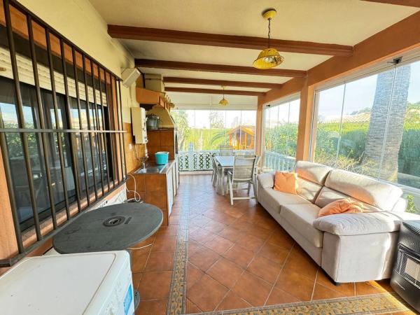 Chalet independiente en venta en Barrio Cabo Roig, Orihuela
thumbnail 2