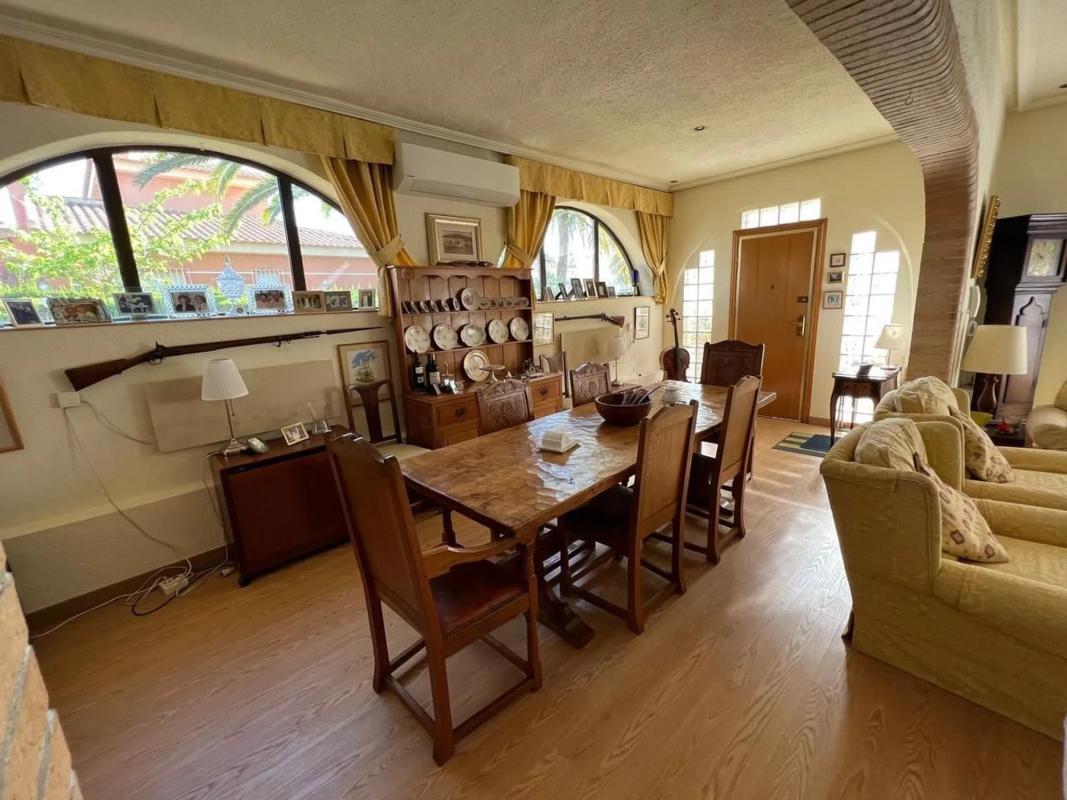 Sale of independent chalet in Calle Caribe, Orihuela
 photo 5