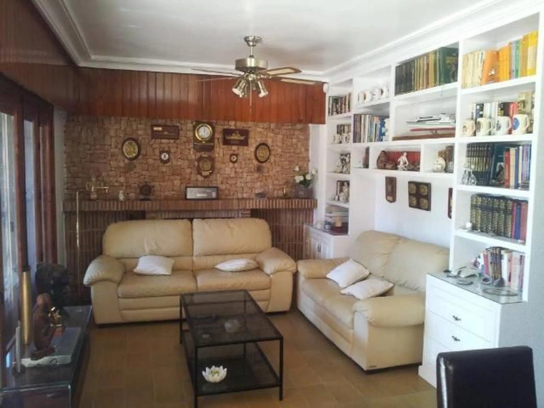 Venta de chalet independiente en Barrio Campoamor, Orihuela
 photo 3