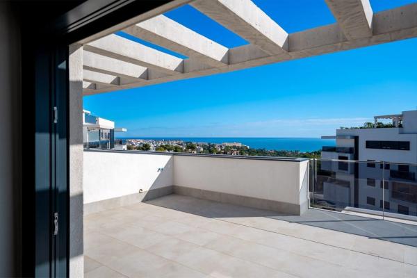 Chalet independiente en venta en Barrio Campoamor, Orihuela
photo 1