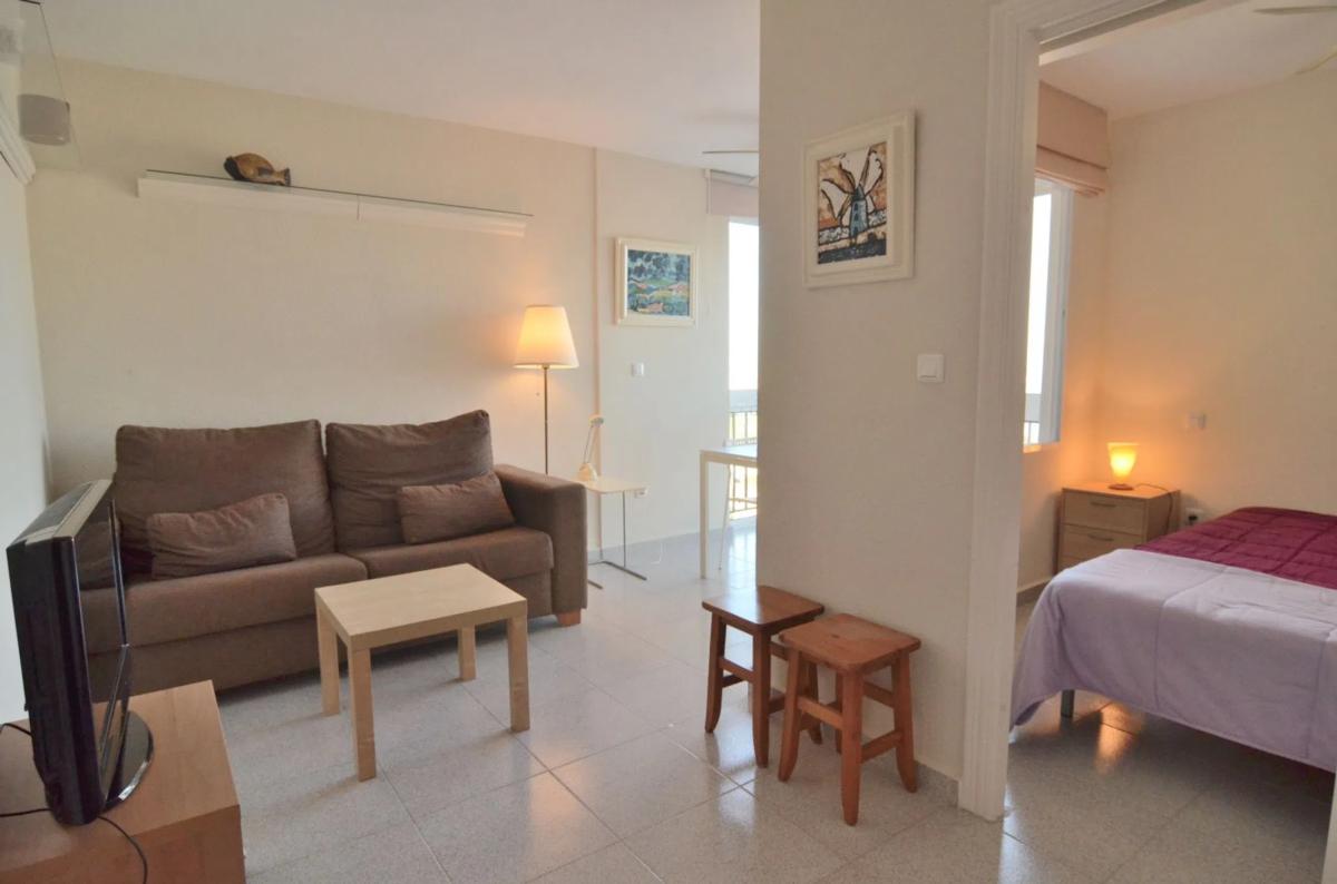 Venta de estudio en Calle GUSTAVO ADOLFO BEQUER 7, Orihuela photo 4